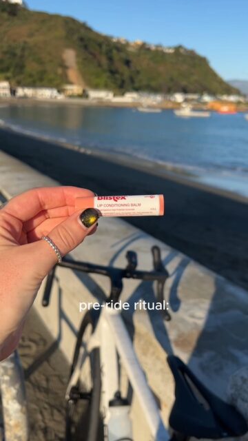 Helmet on. Blistex Lip Conditioner on. 🚴‍♀️💋
Ready to ride, with lips protected from sun, wind and cold. SPF30.
#BlistexNZ #WeDoLipsYouDoLife